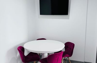 Аренда комфортной 2-комнатной квартиры с видом на море, 54 м², Мамая, Констанца, Румыния